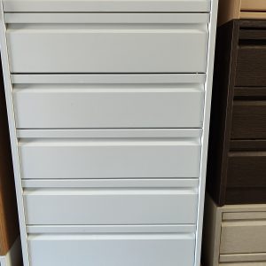 Cajonera Oferta 60 cm Ancho x 45 cm Fondo – (1- Cajón 8 cm) + (3-Cajones 16 cm) + (1 – Archivador). Alto Total 92.9 cm. Blanco